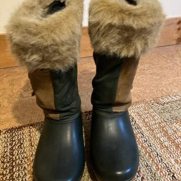 Baffin Winter Boots - Picture 2 of 5